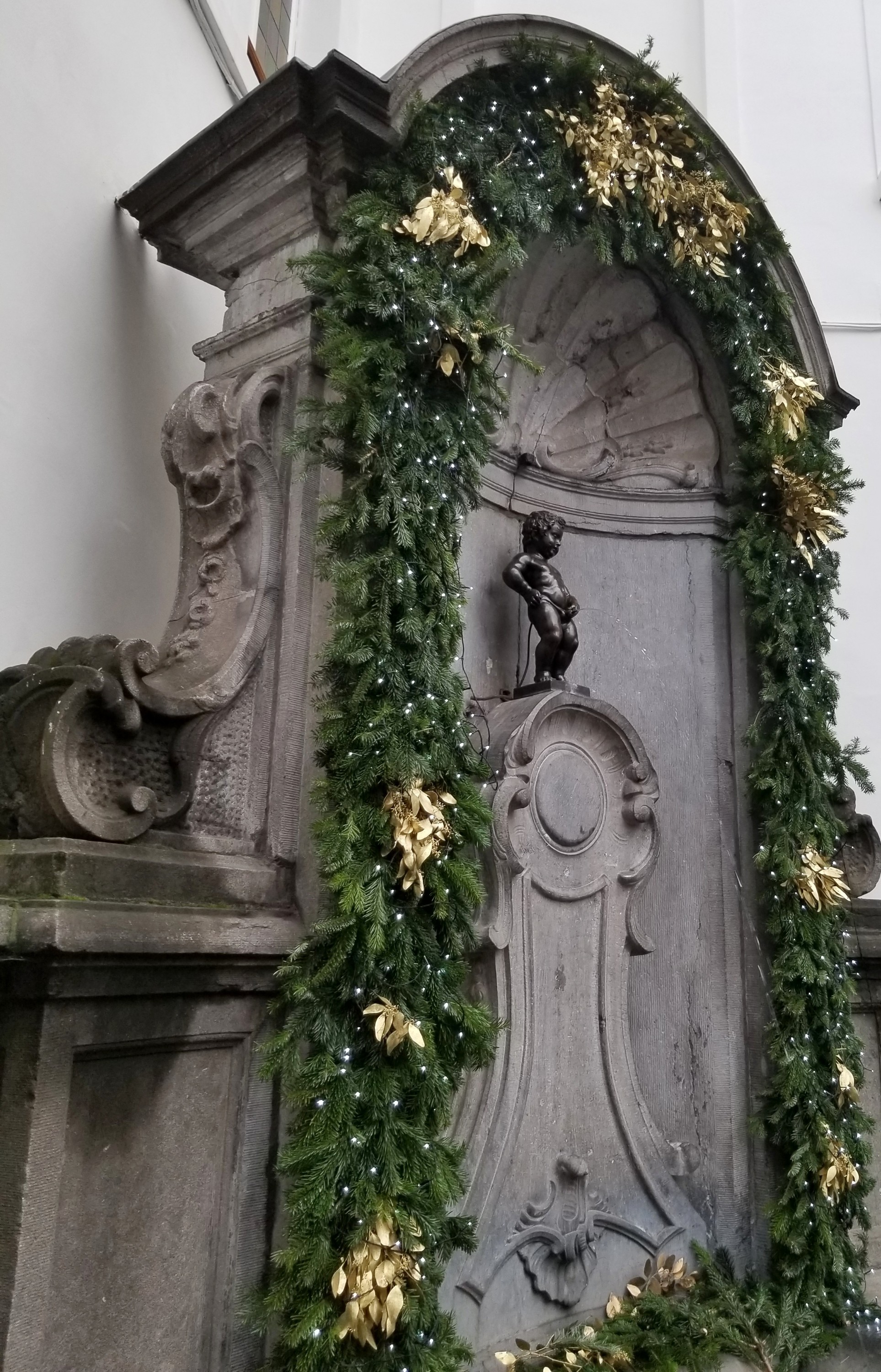 Manneken Pis statue in Brussels Belgium