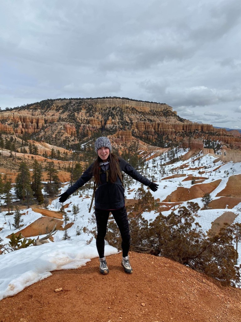 Woman hiking at Bryce Canyon in Utah