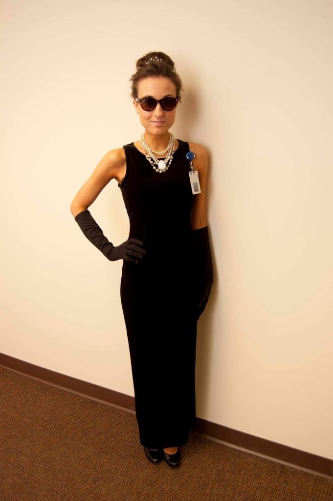 Woman dressed as Audrey Hepburn from Breakfast at Tiffany's
