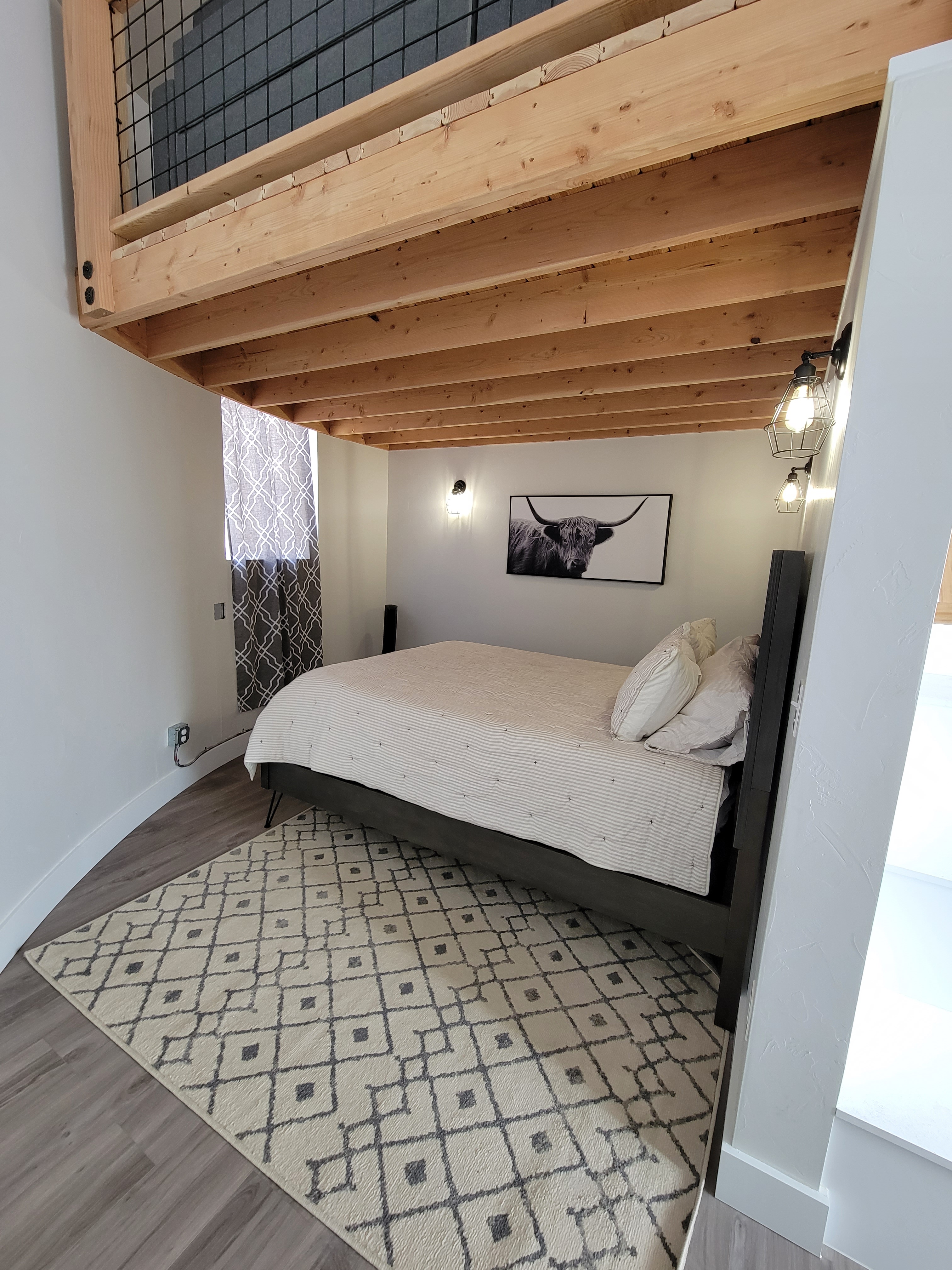 Sypes Canyon Adventures silo Bozeman Montana Airbnb bedroom